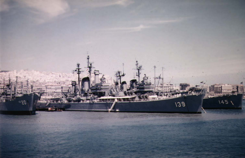 Файл:USS Salem.png