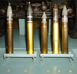 БОЕПРИПАСЫ К 76-мм ДИВИЗИОННОЙ ПУШКЕ обр. 1942 г..jpg