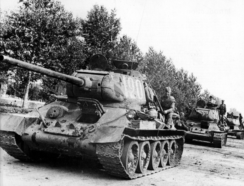 Файл:T-34-85(Д-5Т).jpg