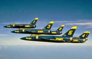 F11F-1 BlueAngels фото1.jpg