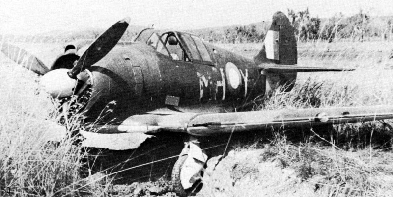 Файл:BumI «Бумеранг» CA-12, A46-14 из 83-й эскадрильи, после выбега с полосы и останова в дренажной канаве в Coomalie, северная Австралия.jpg