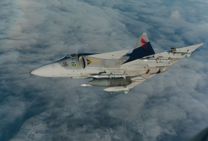 Файл:Saab 37-11.png