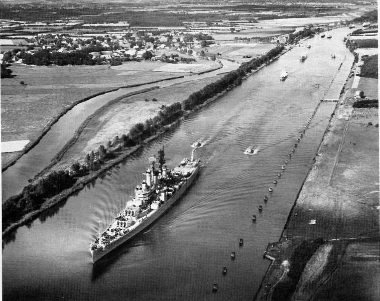 Файл:USS Newport News 1.png