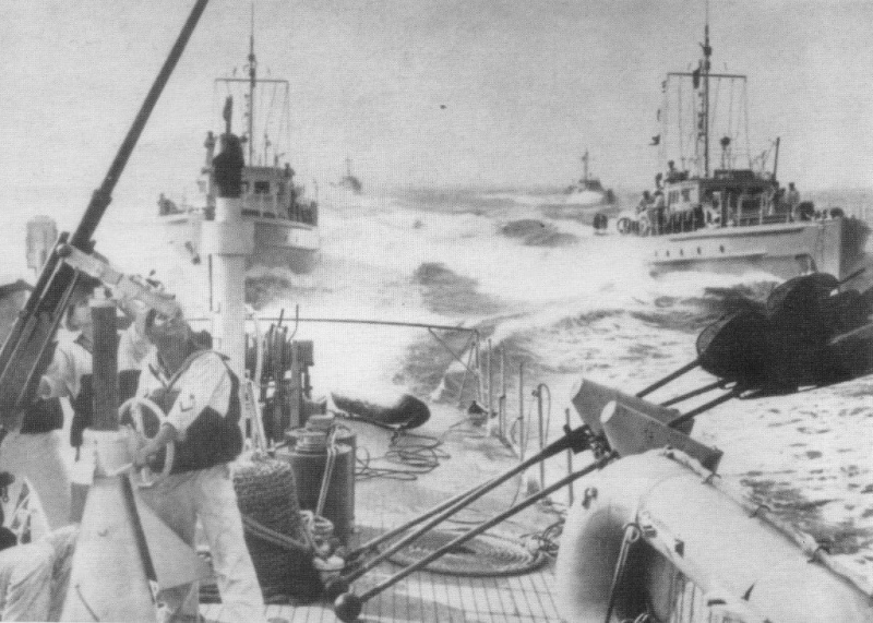 Файл:R-41 на палубе.jpg