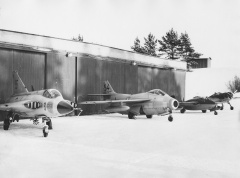 J22B, J28B, J29, J35 Hangar-1.jpg