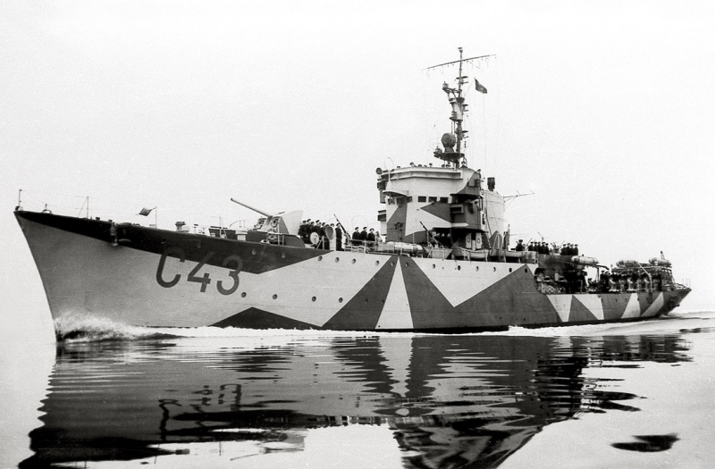 Файл:RN Driade 1943.jpg