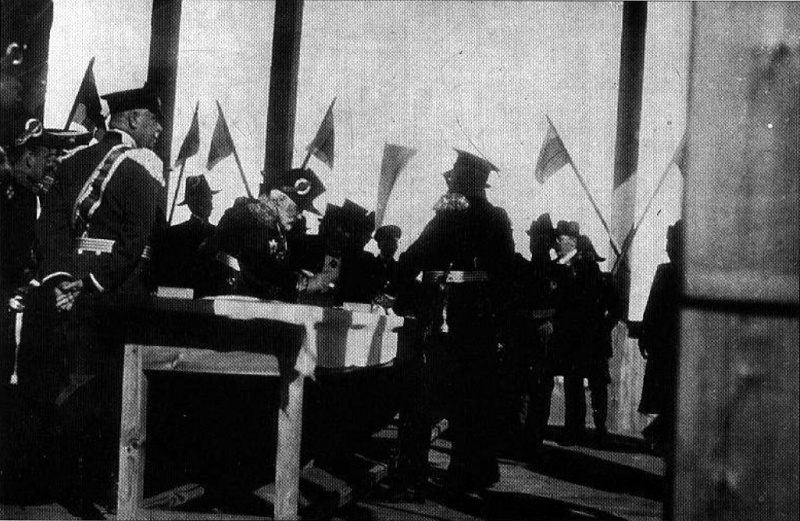 Файл:Мария Подписание актов о закладке «Императрицы Марии» и «Императора Александра III» на заводе «Руссуд», 17 октября 1911 г.jpg