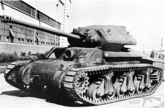 ACIV на заводском дворе.jpg