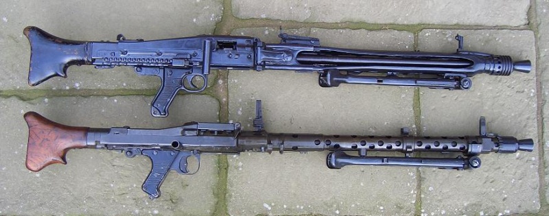Файл:Mg 42 и mg 34.jpg