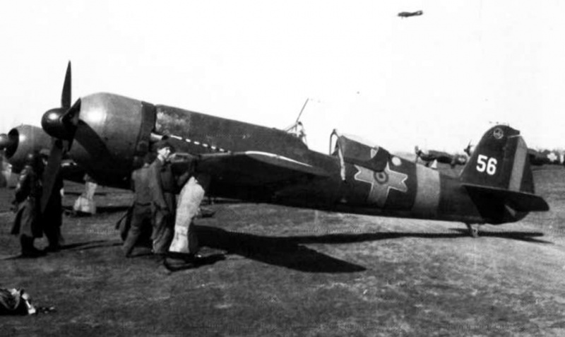 Файл:IAR-80 серийный.jpg