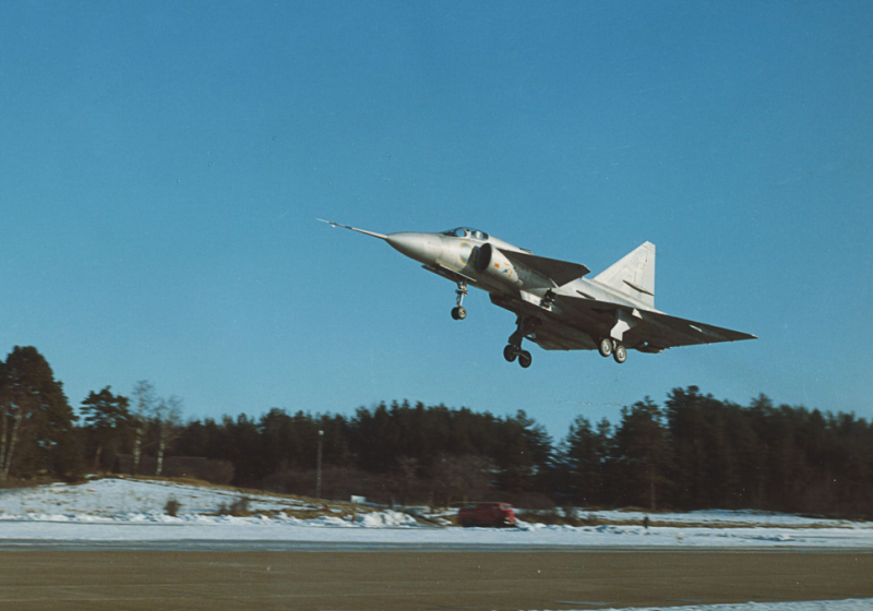 Файл:Saab 37-5.png