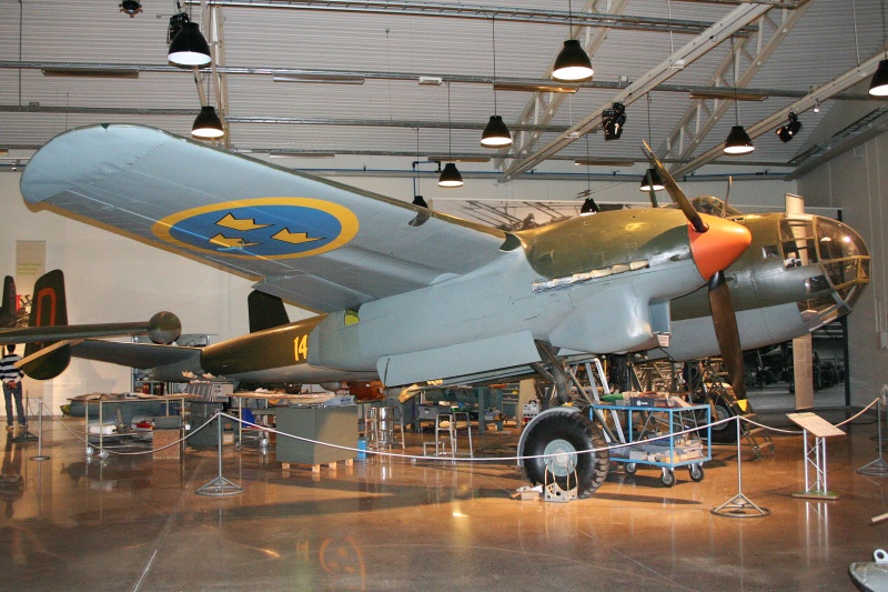 Файл:Saab B18B в музее ВВС Швеции.jpg