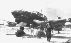 Ju87R на земле.jpg